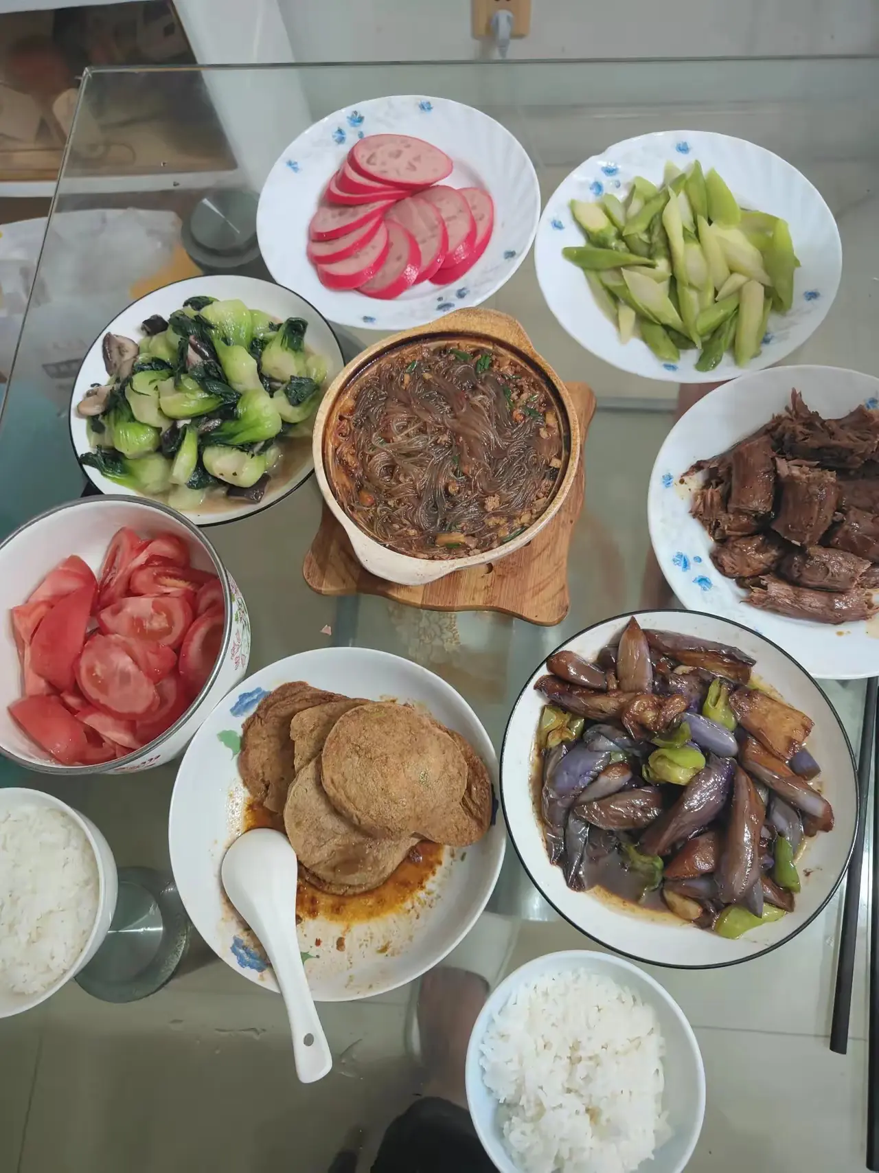 自己回来炒几个菜，比外面的好吃