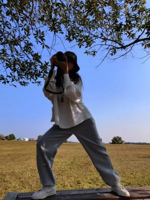 拍照显瘦20斤万能姿势｜不用修图，随手拍都上镜掌握这几个摆姿小技巧，原相机