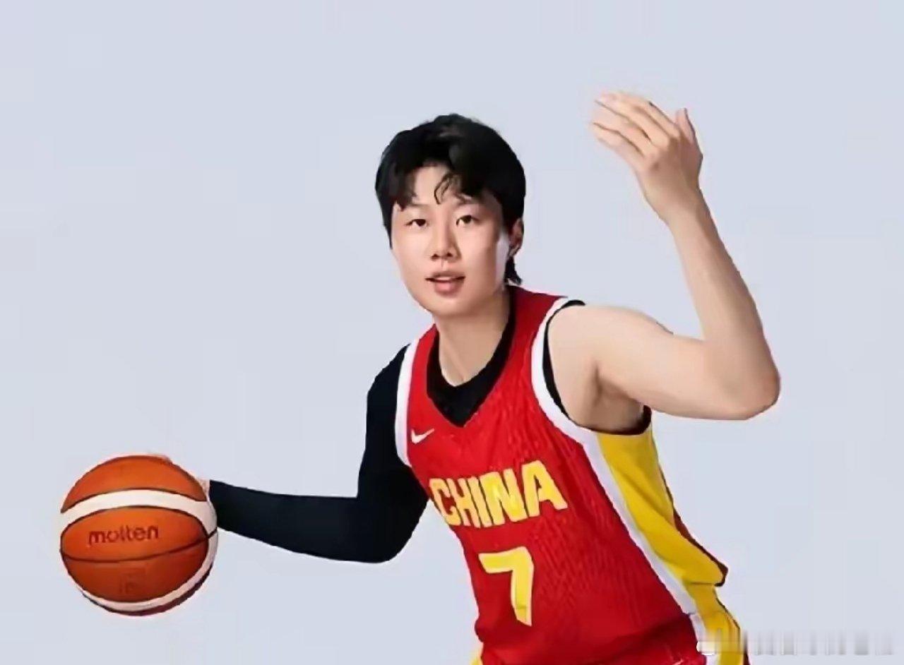 十人登场全部得分，替一人着急！两主力轮休，中国女篮依旧大胜泰国队。今天上午，中国女篮迎来亚运会首场比