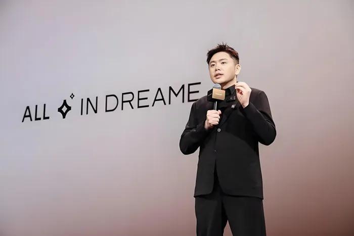最近追觅这个事儿越来越不像普通舆论翻车了。6月5日，他的微博被禁言了。同一天，长