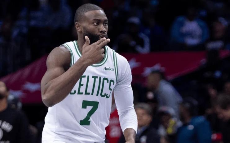原形毕露！NBA季后赛被打回原形的五大超巨！1：杰伦布朗常规赛打出巅峰赛季的