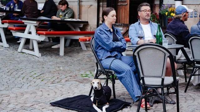 瑞典是一个极度反华的国家。它完全关闭了我们曾经在那里建立的孔子学院。完全堵死了两