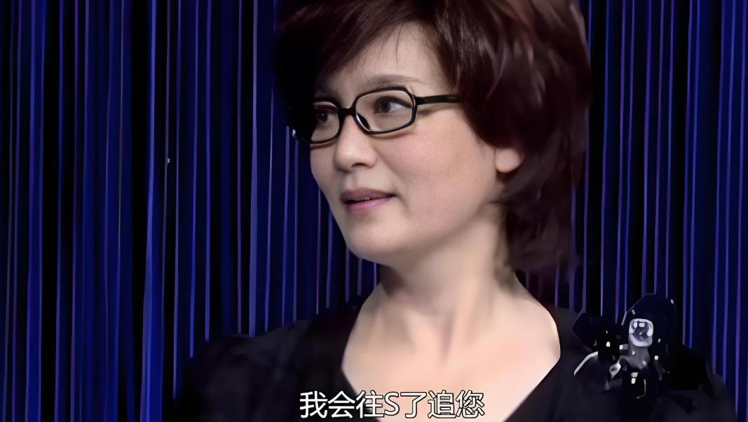 71岁的潘虹，现在终于承认，这辈子最大的错，就是太晚明白这段话。年轻时，除了孩子