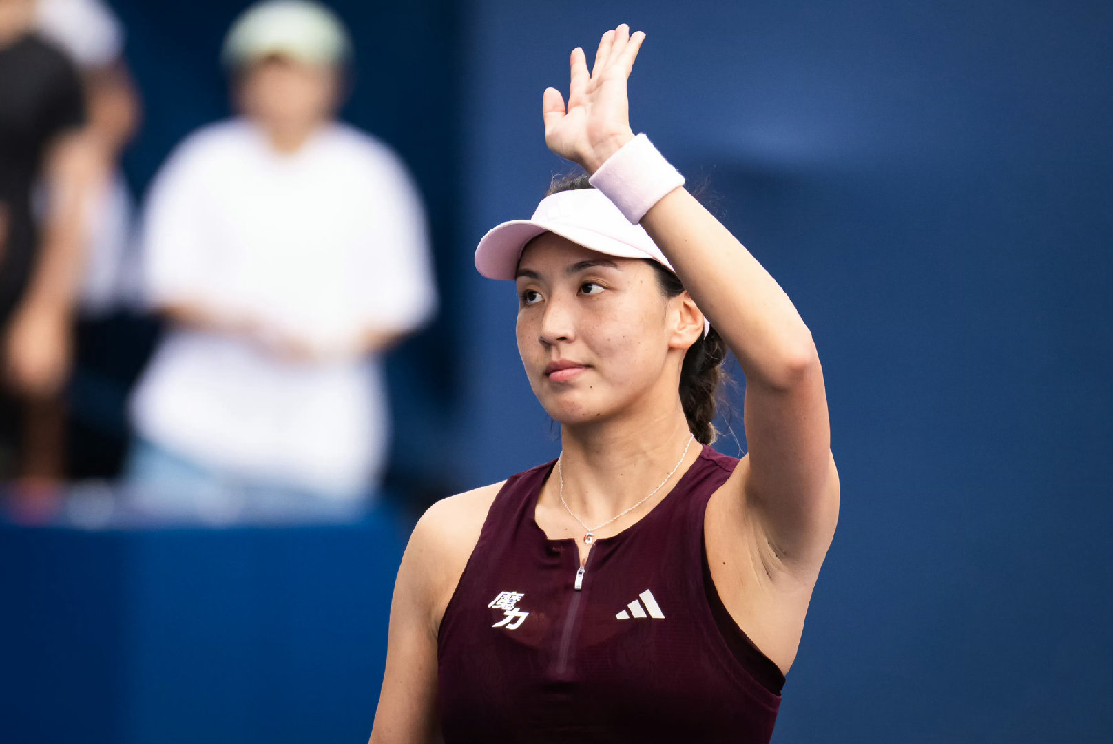 WTA武汉1000赛即将开打！中国选手王欣瑜、郑钦文、张帅靠排名直接入围正赛大名单！太好了😃今年中