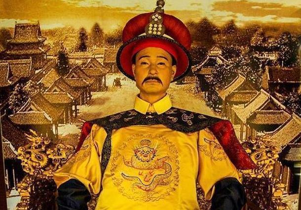 清朝十二帝后人只知康雍乾，却鲜有人知他才是清朝最有作为的皇帝提到清朝皇帝，十