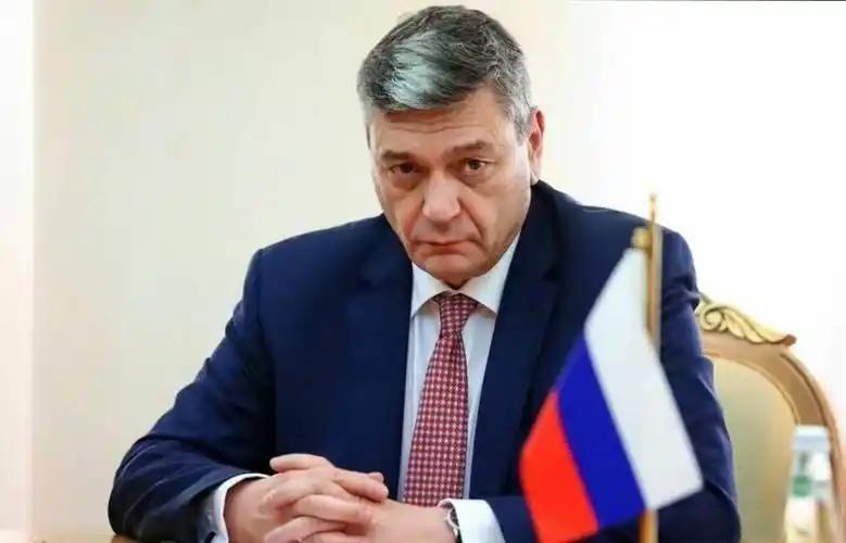 俄罗斯亮出终极武器。据俄罗斯卫星通讯社3月31日报道，俄罗斯外交部副部长安德