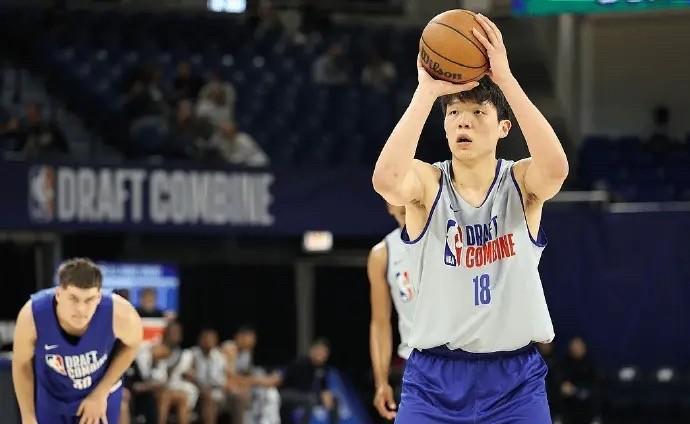 恭喜杨瀚森成为NBA首轮秀！甚至可能是第22顺位！杨瀚森的NBA征程，堪