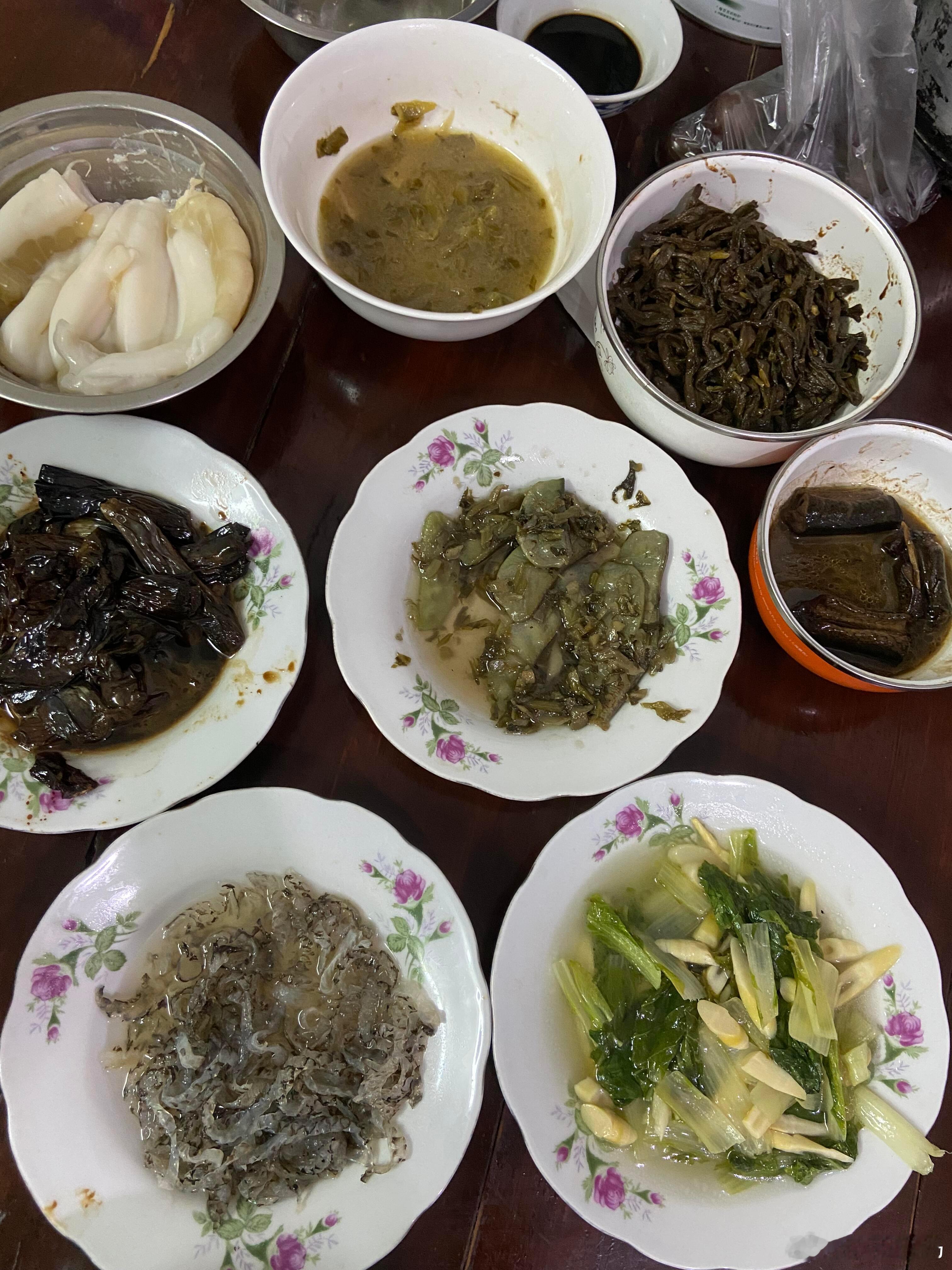 我妈让我发网上问别人吃不吃这些