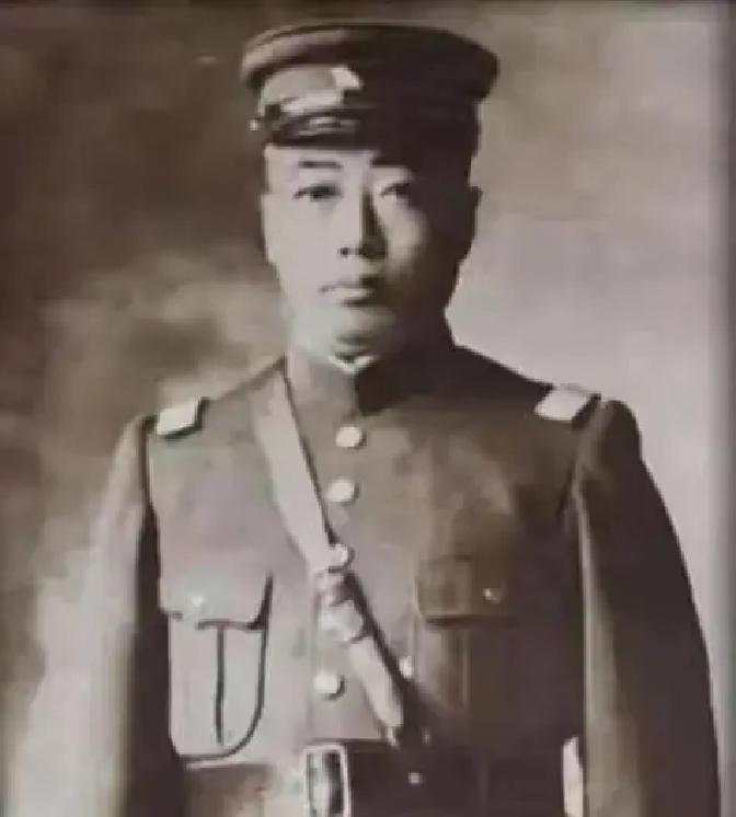老虎厅枪杀杨宇霆的执行人高纪毅，亲手执行少帅密令，他最后的结局如何？高纪毅从老虎厅出来，连夜去见了张