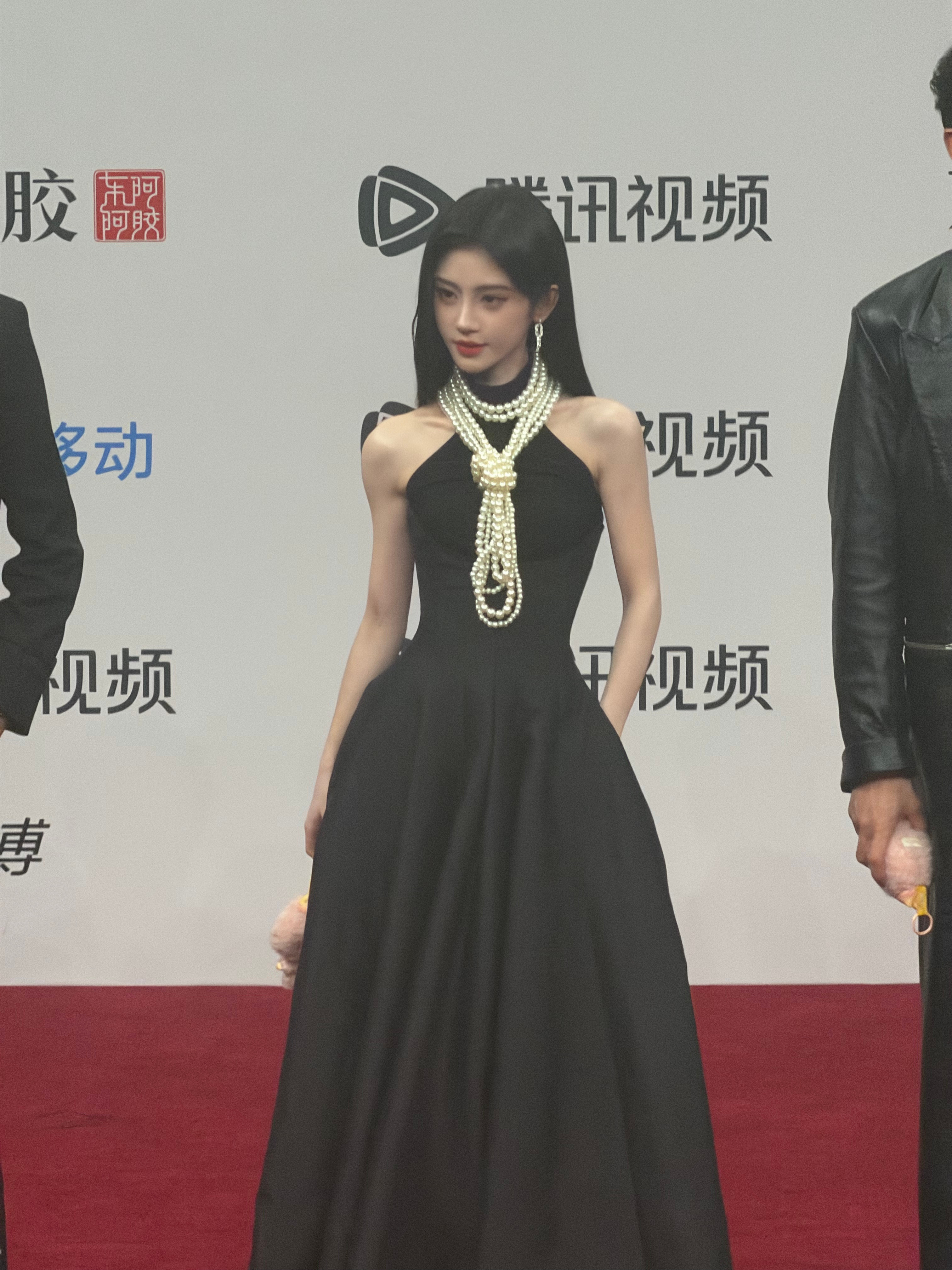 此女的红毯从来不会出错星光大赏红毯