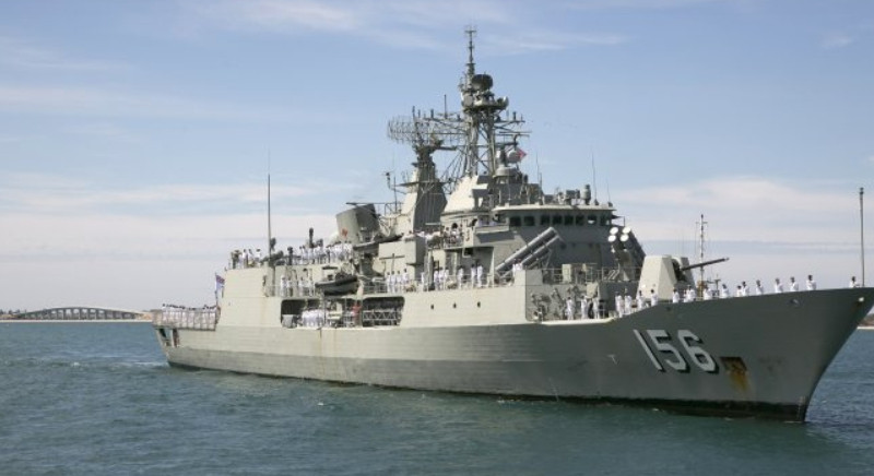 澳大利亚军舰又来了，不顾上次受伤事件，执意对中国展示所谓自由航行！2月12日，澳