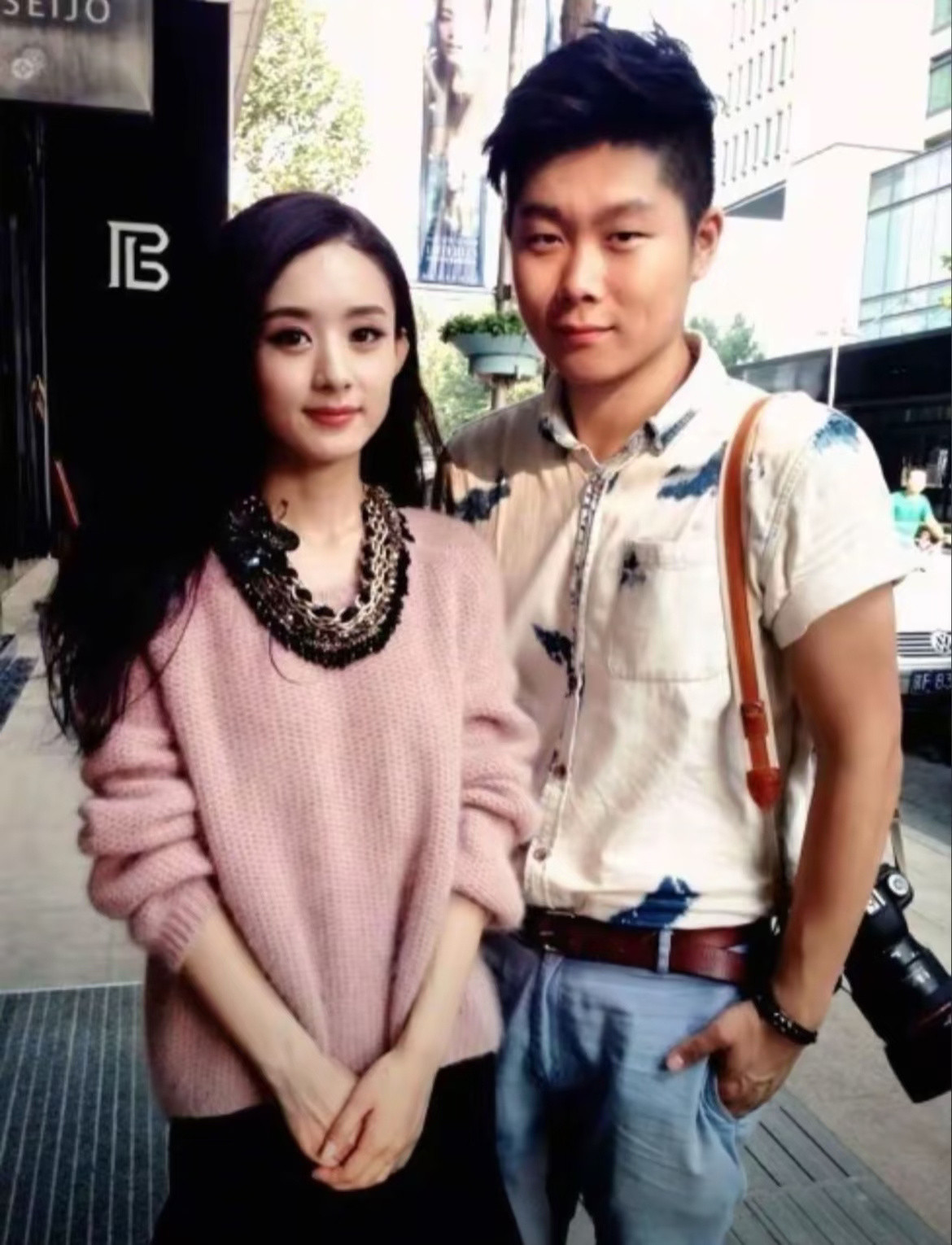 十年前的赵丽颖，眉清目秀，清纯可人，为啥没人营销她的美貌？
