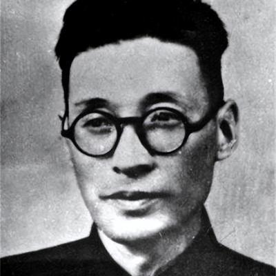 1942年的陪都重庆，发生过一件在当时绝对不能见报的奇案。中国最大的秘密警察头子