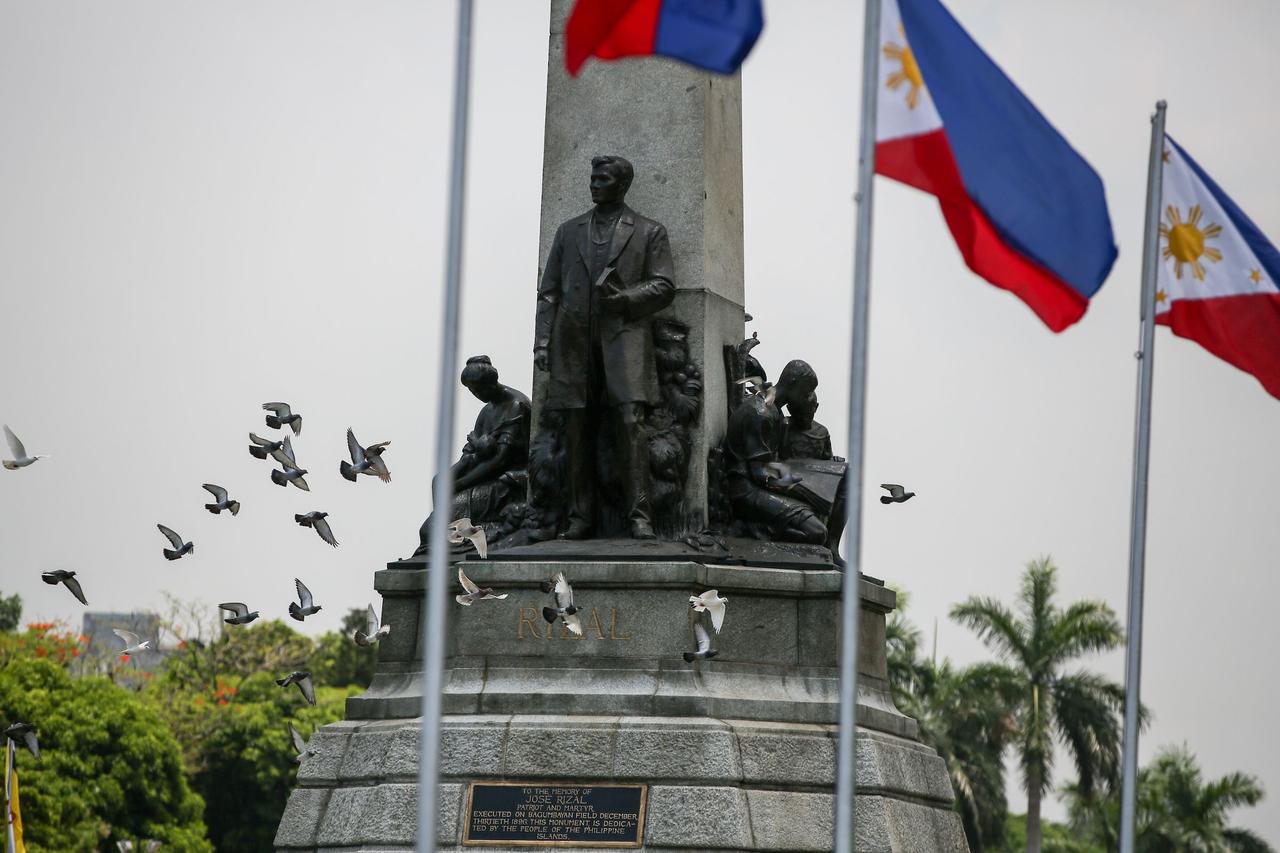 12月30日黎刹纪念日当天，菲律宾副总统萨拉·杜特尔特发表声明，呼吁国人重振力量