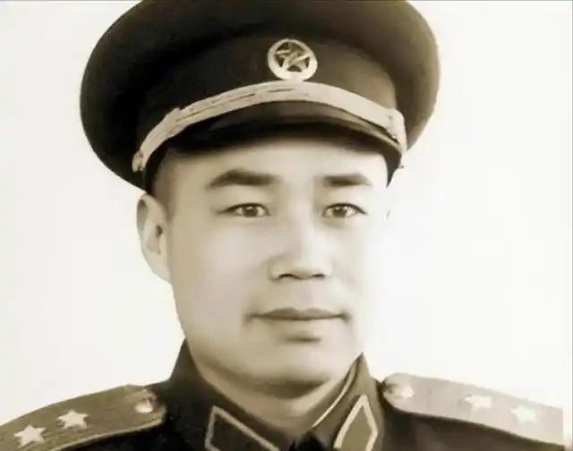 1978年，抗战英雄王近山弥留之际，把众儿女叫到身边叮嘱说：“我一辈子都不会原谅