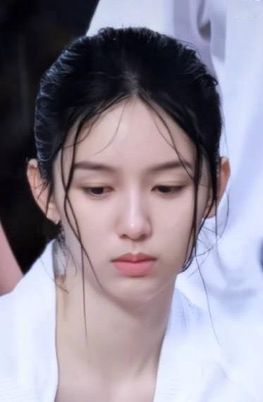 有时候差不多得了天天给别人递刀子生怕老也黑稿少了