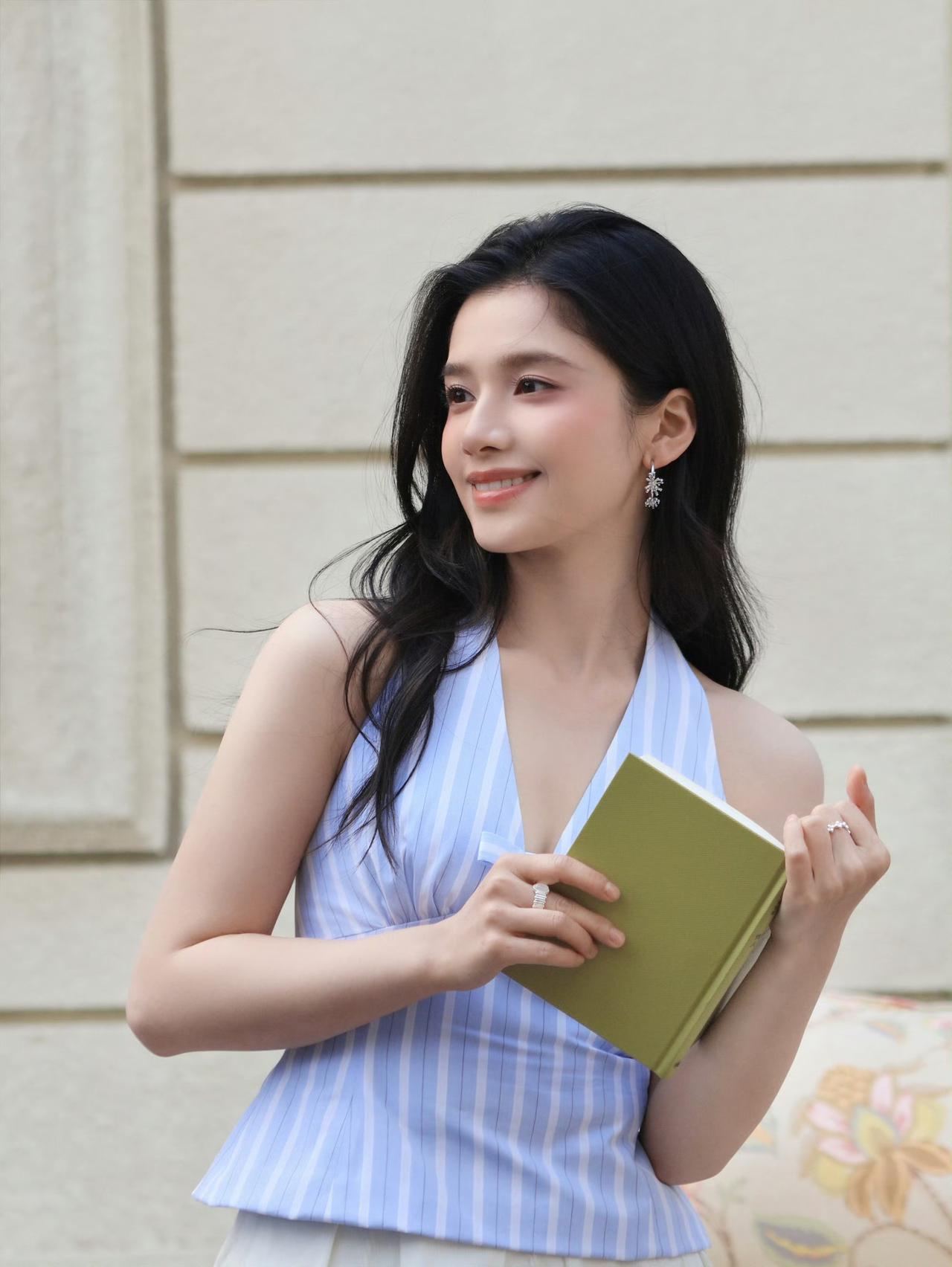 张婧仪什么样的女人,最有魅力?张婧仪