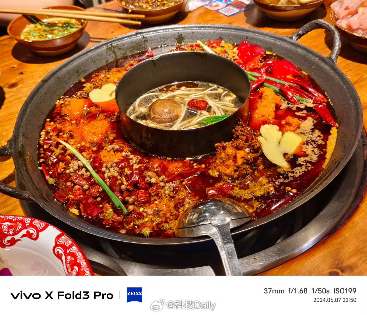 这些劣质碳水真的要少吃肯定有炒饭这种，不过在四川吃火锅的时候配炒饭是真的香，为