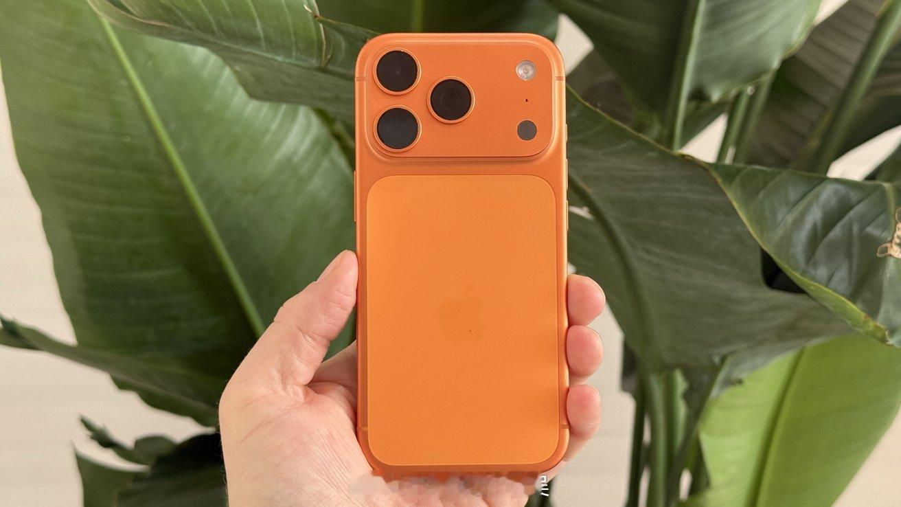 iPhone17Pro被黄牛拒收说个很扎心的事情，今天早上iPhone17P