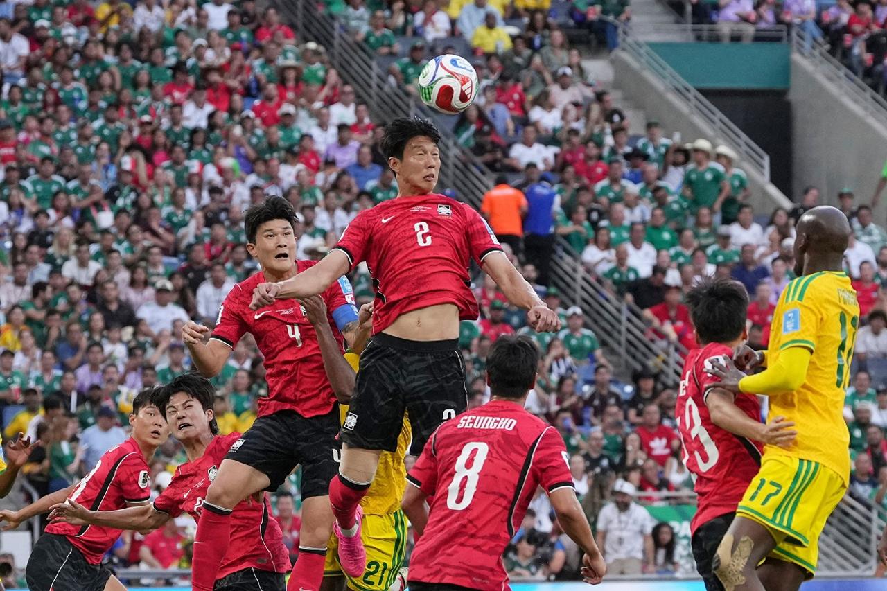 太疯狂了，3-0！1-0！倒数第1逆袭夺第2出线，韩国这下真的命悬一线了。我