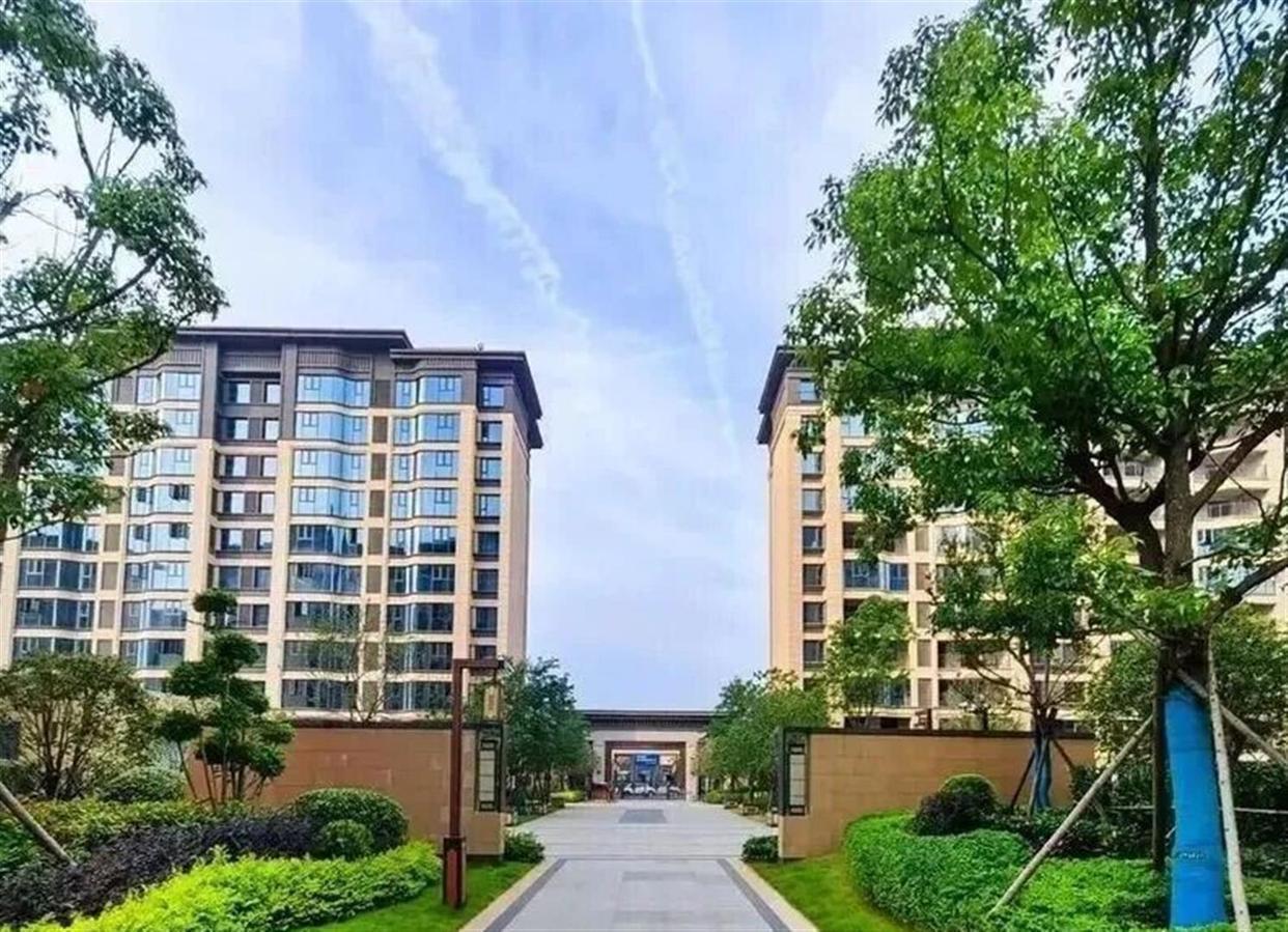 去年高位卖房的人，现在肠子都悔青了！2026楼市定调，你的房子到底是宝还是坑？