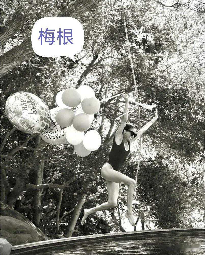 动作、姿势、场景都相同，梅根被指模仿戴安娜！梅根生日这天，分享了一张新照片，照