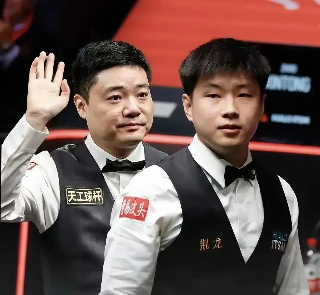 赵心童到底是深圳人，还是陕西人？2025斯诺克新科世界冠军赵心童正在上海参加斯