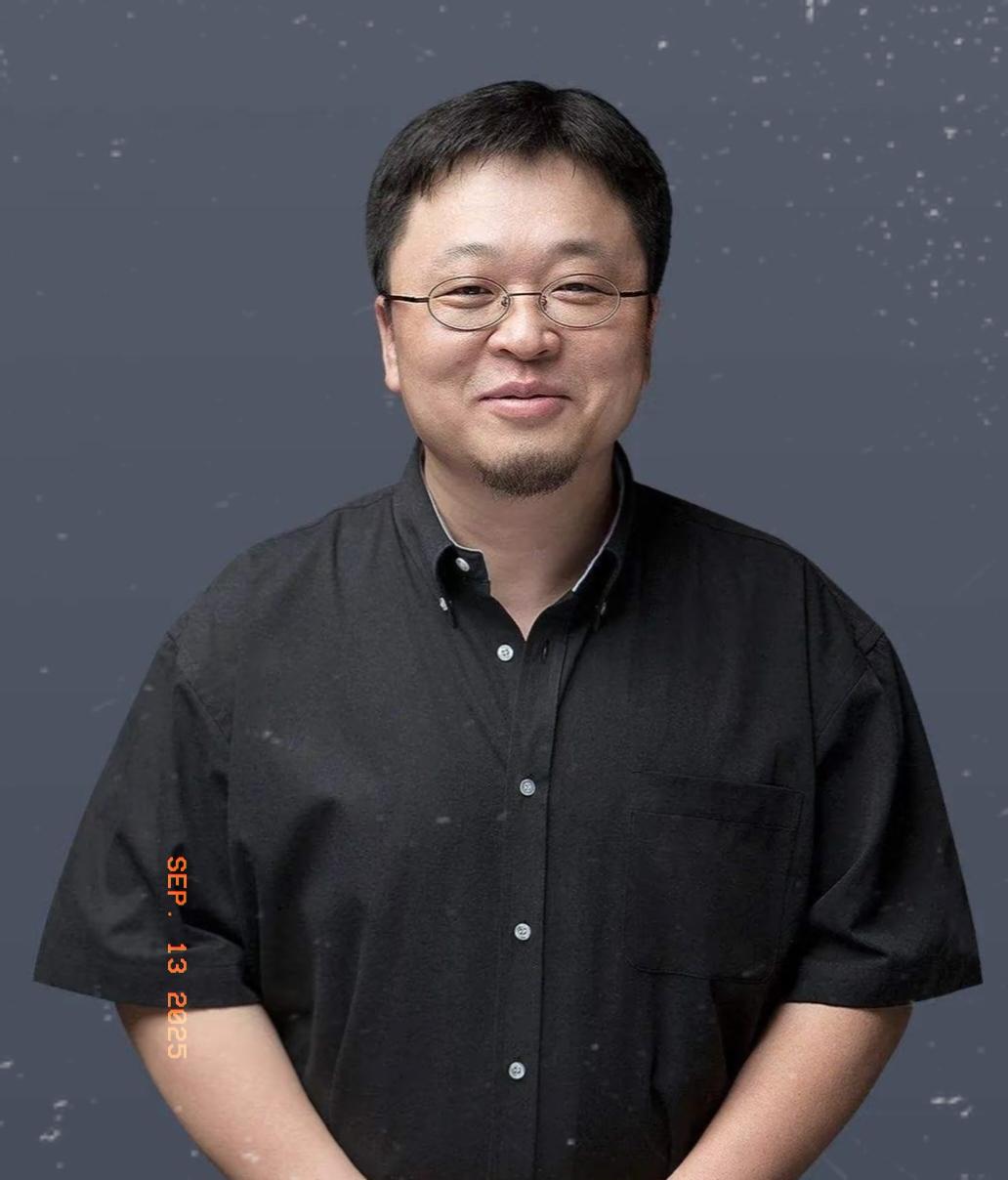 事情持续发酵，已经在全国都出名了！最近从老罗发文看就没有说过不可以有预制菜，
