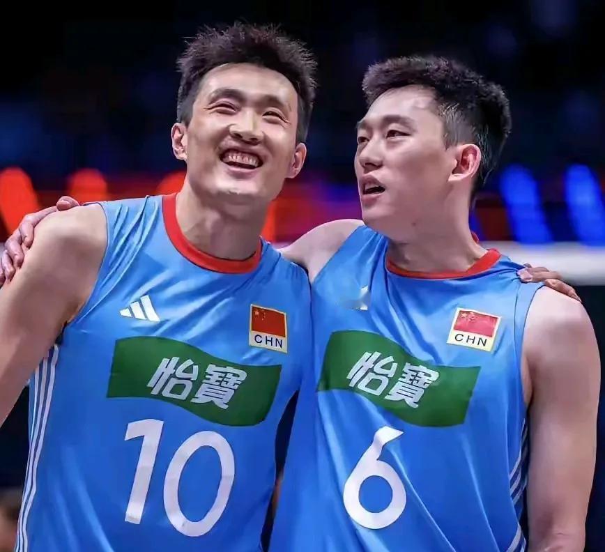 中国男排火了，那么多年来，只要提到中国男排都是批评声音，很少听到表扬的字眼，而这