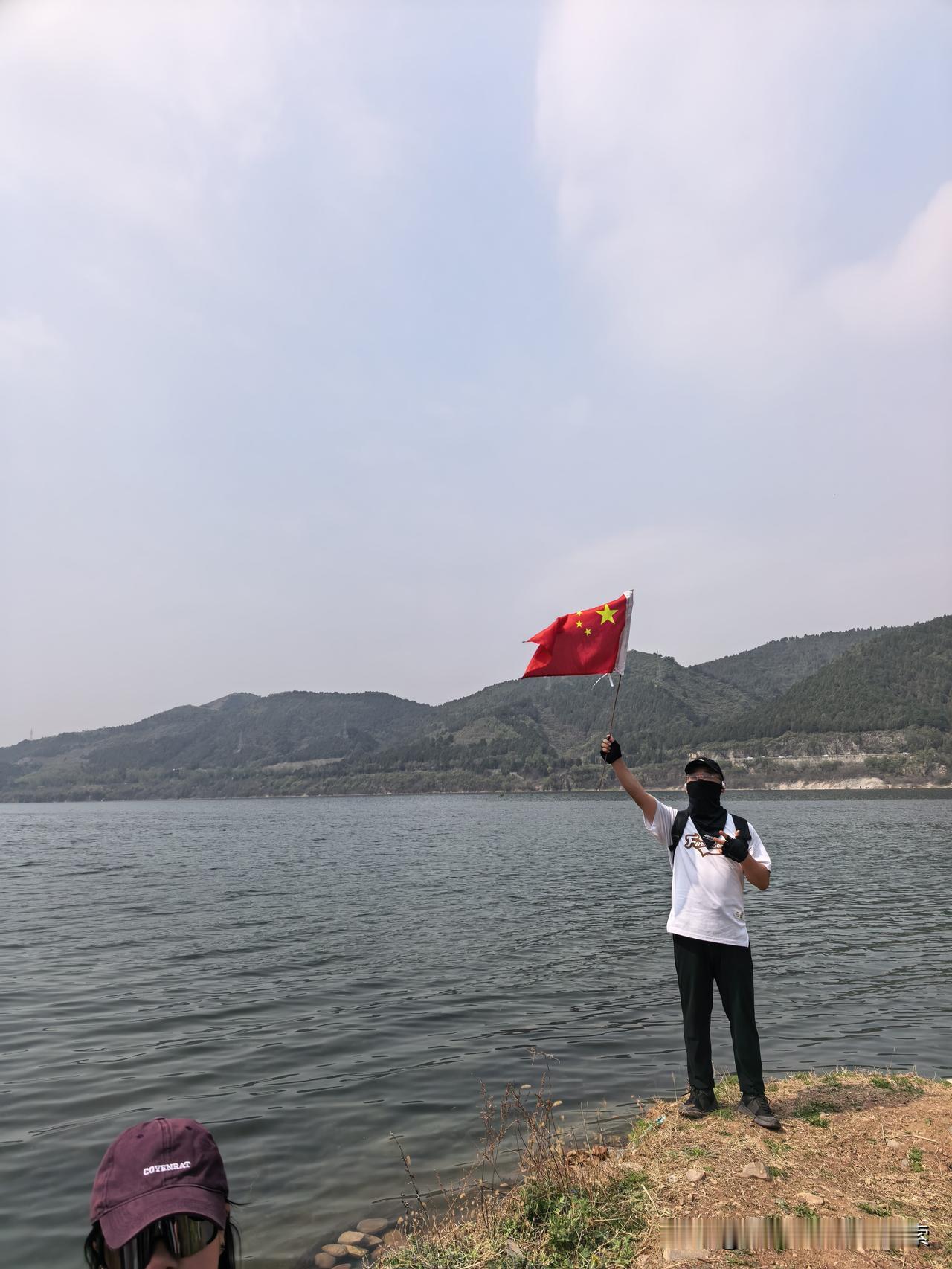 我有徒步打卡天津蓟州苦梨峪的经历，那体验超棒！苦梨峪在天津蓟县大山深处，是户外徒