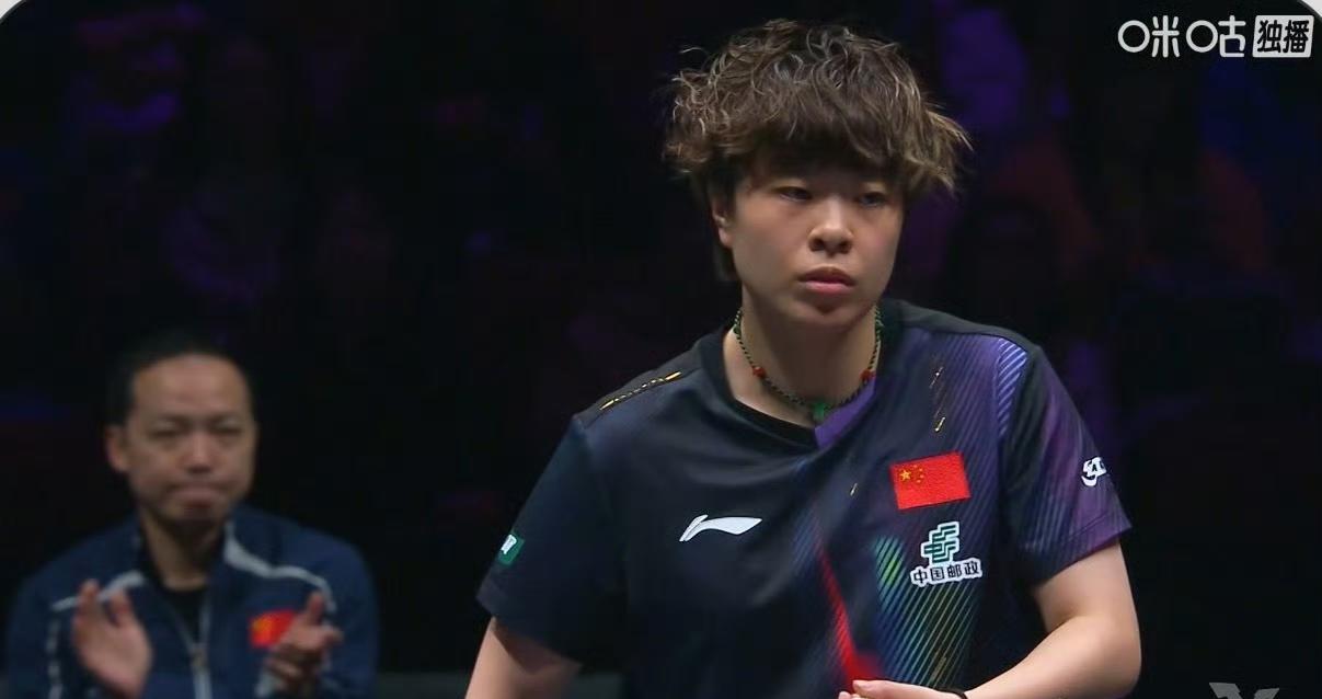 王艺迪🇨🇳、任浩指导上场！领导们也在看台上集合了[笑着哭]！好快！前两局王