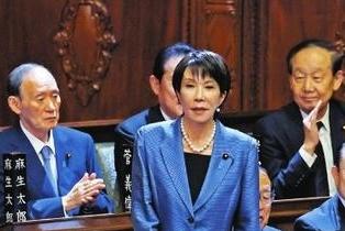 现在急的不是中国，目前一些日本企业已经因为买不到稀土而哀嚎了，我们不必着急，就把