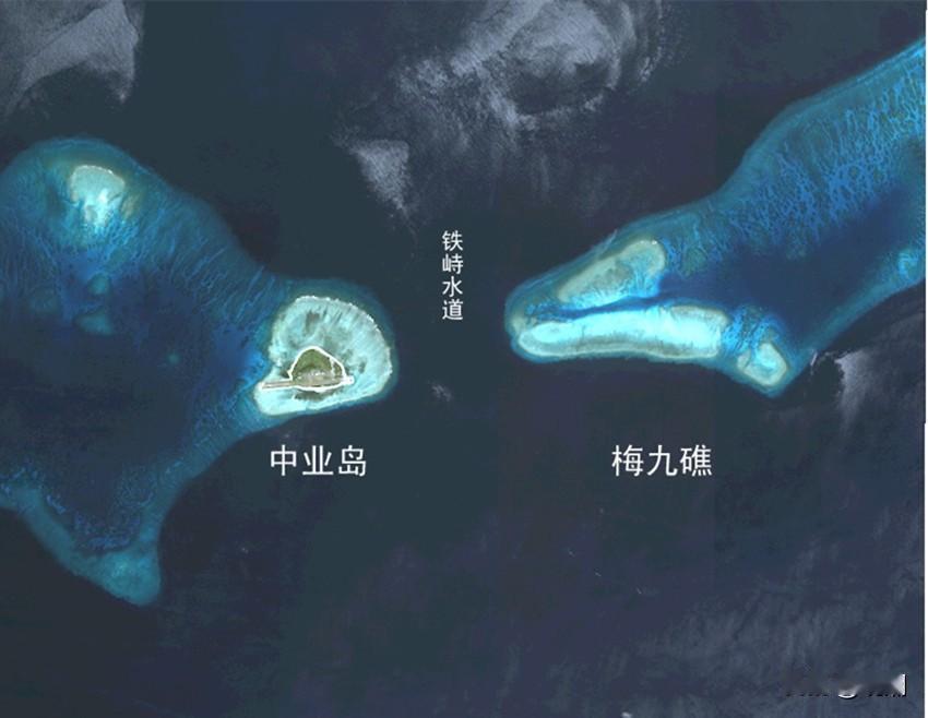 现在轮到我们的渔船坐礁了！马尼拉时报消息，我们的一艘中型渔船搁浅在了南海梅九礁。