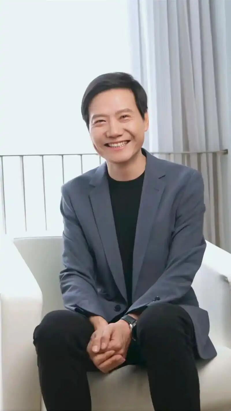 雷军放话不打价格战！小米YU7豪华SUV定价成谜，配置拉满却暗藏玄机？