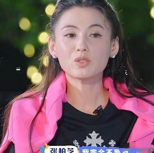 张柏芝这回在节目里真是啥都敢说！《一路繁花2》里宁静突然问她英语怎么样，她淡定回