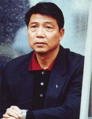 徐根宝没来参加8月底的老申花聚会确实有点耐人寻味，95年申花夺冠，根宝是功不可没