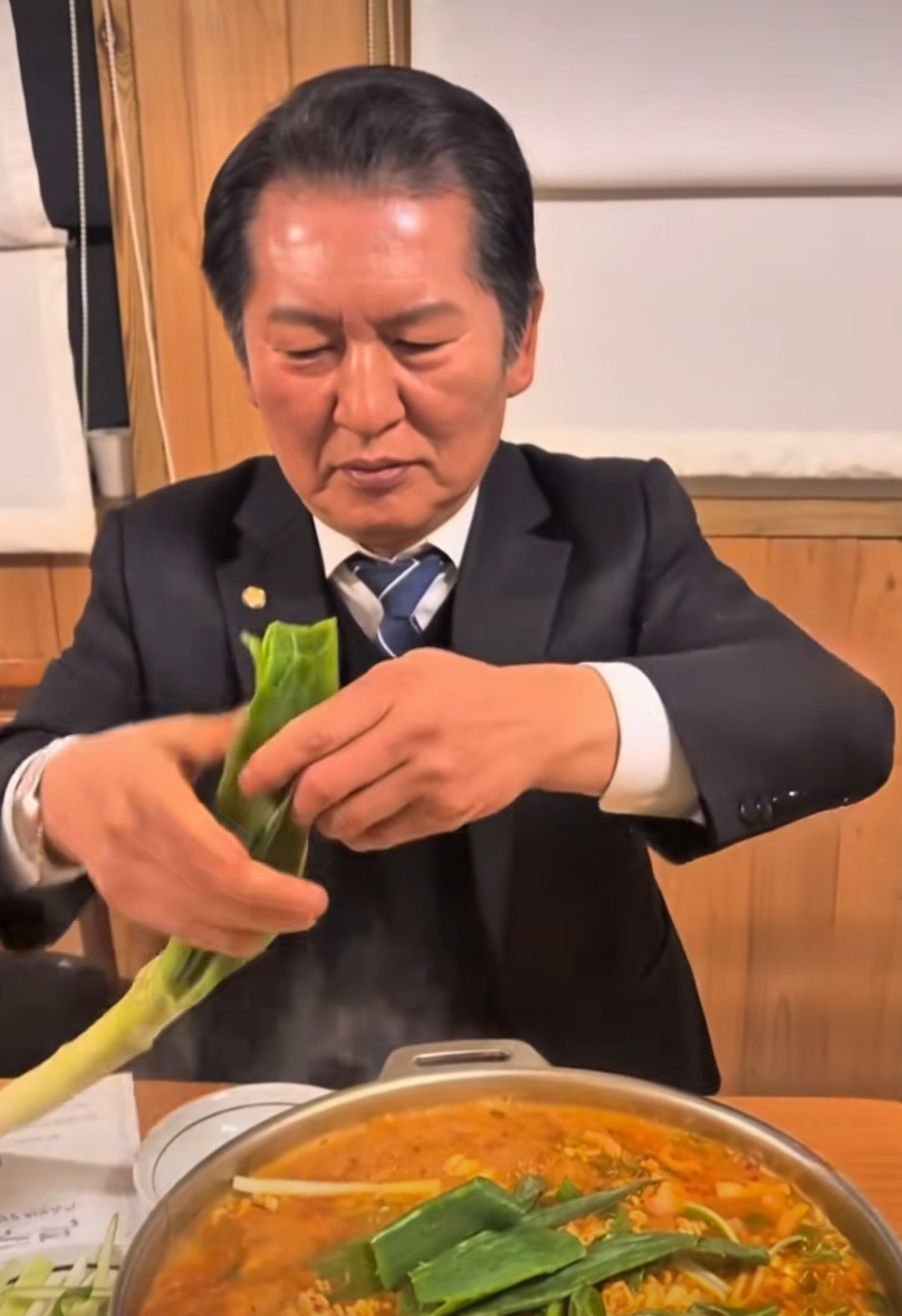 韩国人不愧是某管五常中的上三常之一，他们的自信和自大，已经到了令人惊愕的地步。