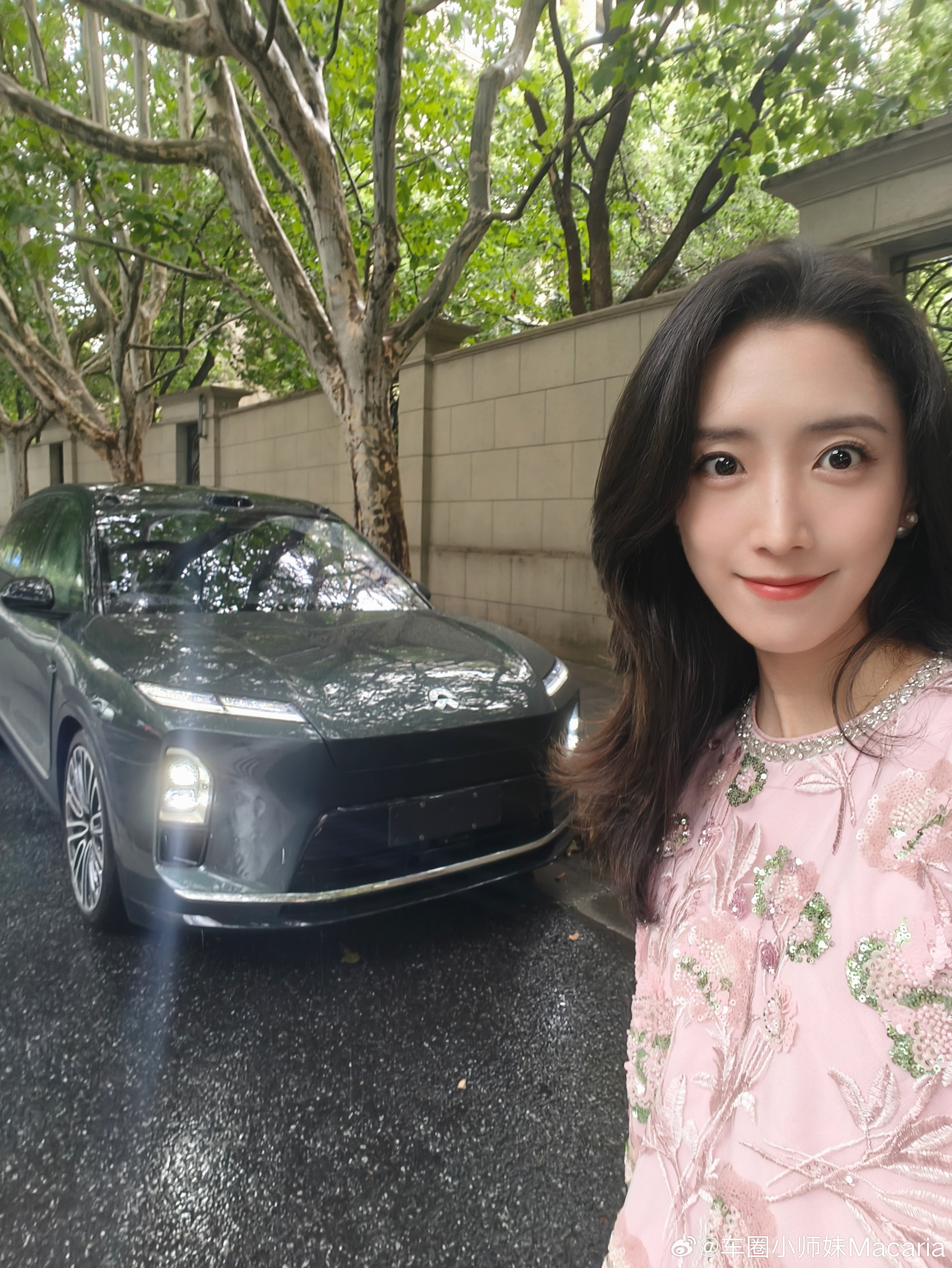 好好好今天试驾了新款ES8，但忘了拍封面了[捂脸哭]​​​