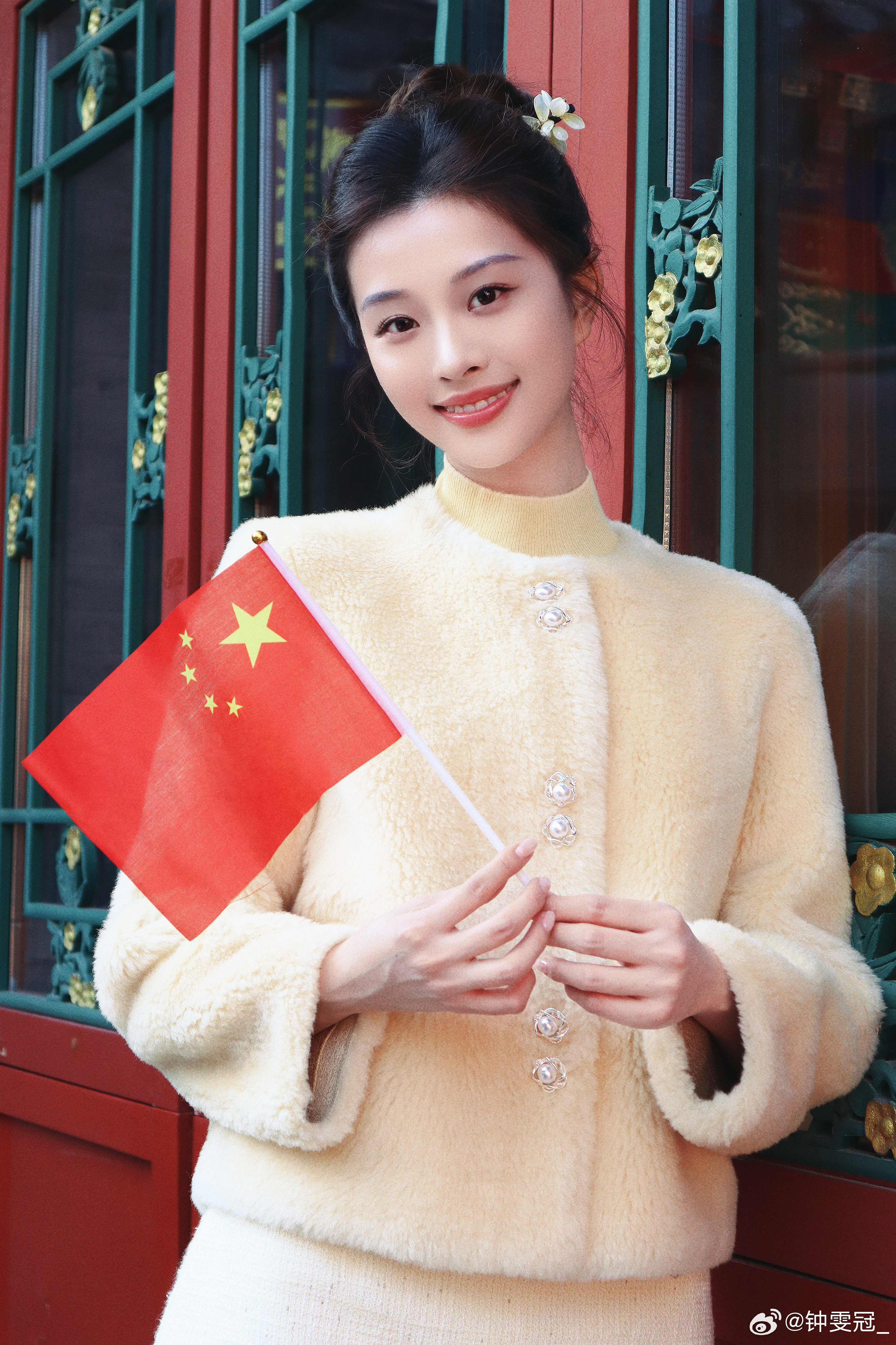 永远爱这一抹中国红🇨🇳祖国妈妈生日快乐🎂[比心]十一休time​​​