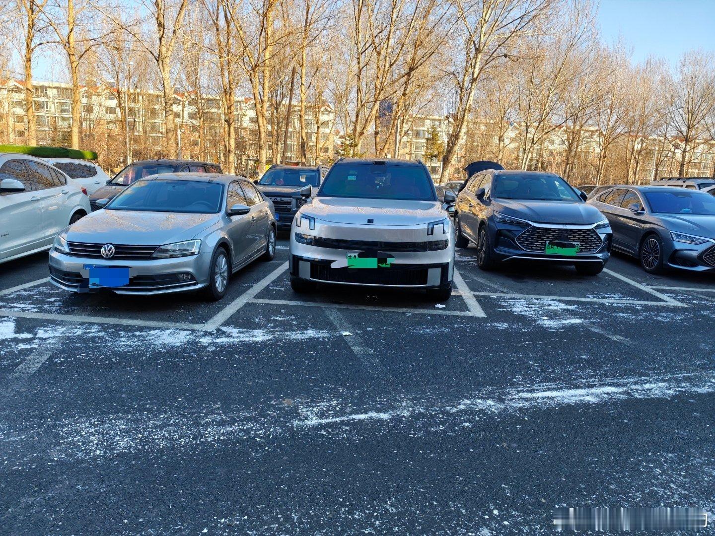 怪不得领克900卖的很好这气场不是盖的，主要也便宜，30W