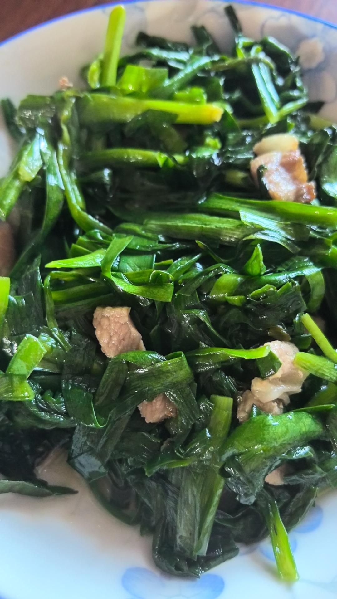 50岁了，结婚快三十年了，一直被老公照顾得很好。这次我爸在上海交通大学第九医院