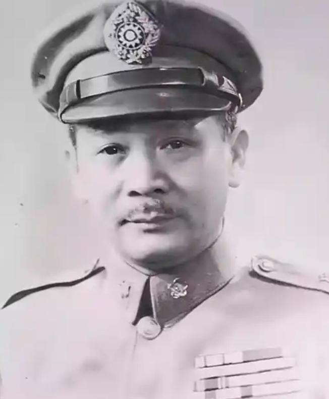 国民党上将总司令张发奎，绝对是国民政府中真正的奇葩，在他的部队中，有名有姓的共产