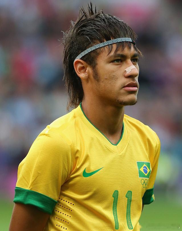 里瓦尔多，小罗和内马尔这三位究竟谁更强一些？里瓦尔多1999年金球奖和世界足球先