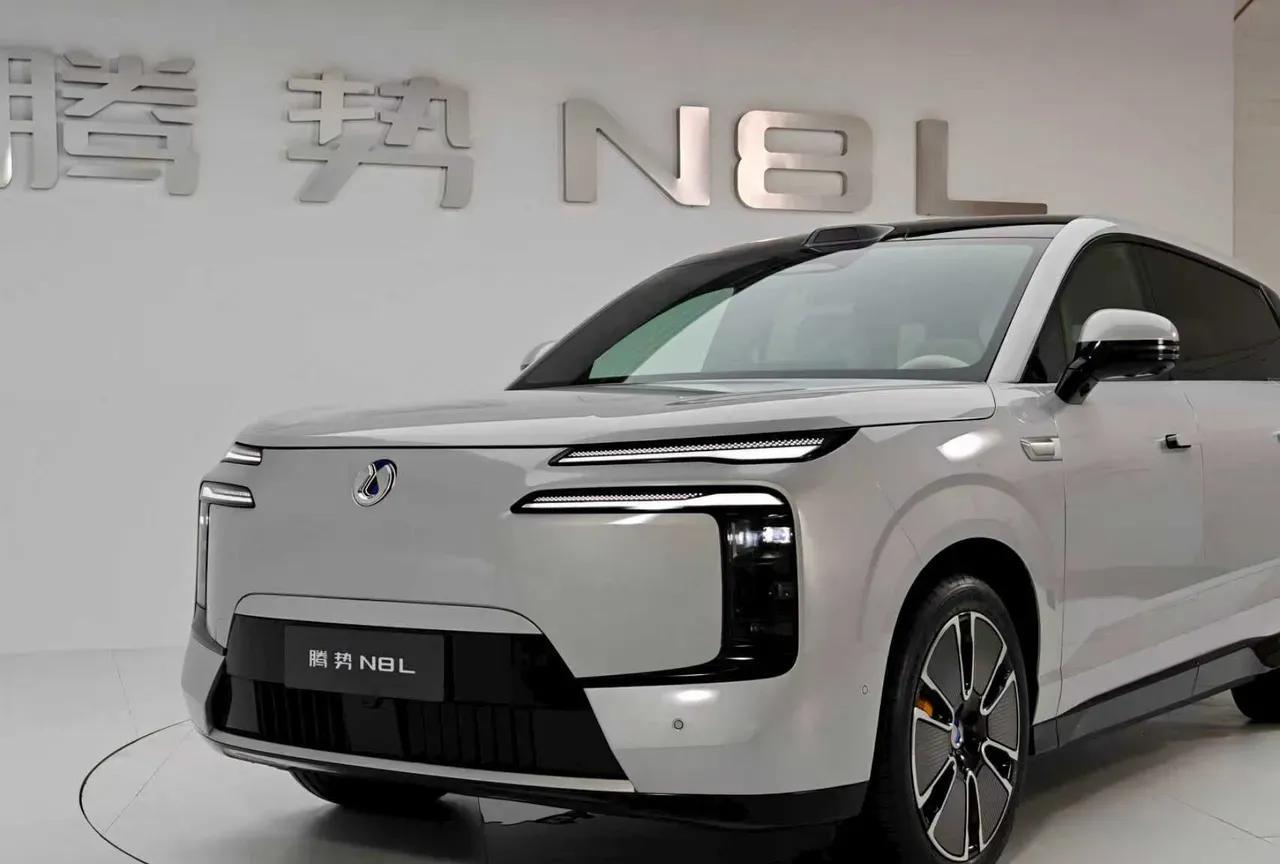 比亚迪年底总销量能突破460万辆吗？如果要达成这一目标，那么11月，12月，对