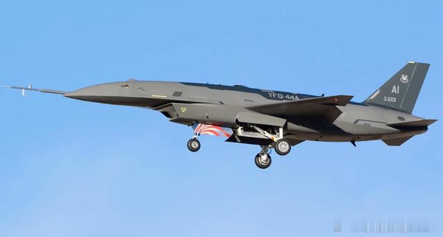 日耳曼赢学YFQ44A经过PS大法改装终于顺眼了。​​​