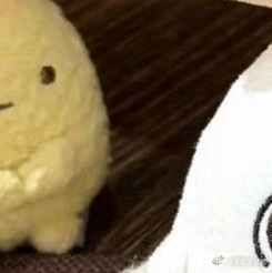 葡萄的种植方法：一、场地选择：葡萄生长需要充足的阳光，所以要选择光照好的地方。二