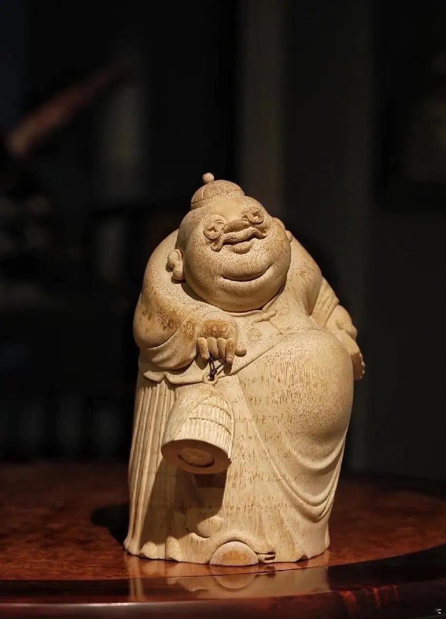 1. 成熟的股民只做三件事-复盘-等待-学习2. 聪明的投资者只看四种信息