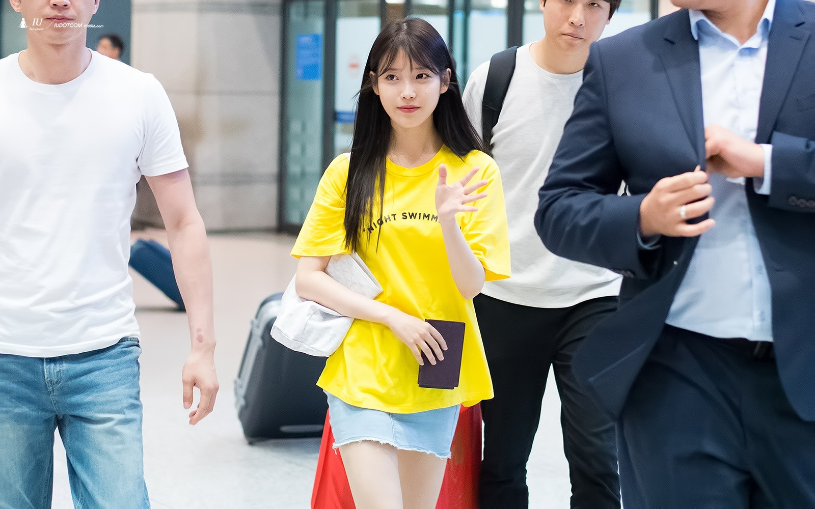 十年前的今天160710仁川机场入境的知恩IU机场