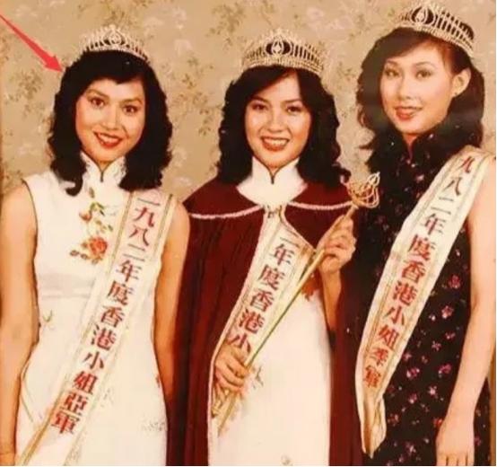 1982年，61岁的赌王何鸿燊对19岁的邝美云说：靓女，有没有兴趣做我的姨太太呀