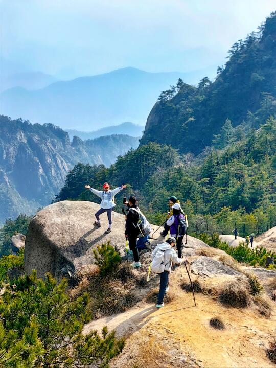 去爬山吧风会给你答案｜九华山徒步